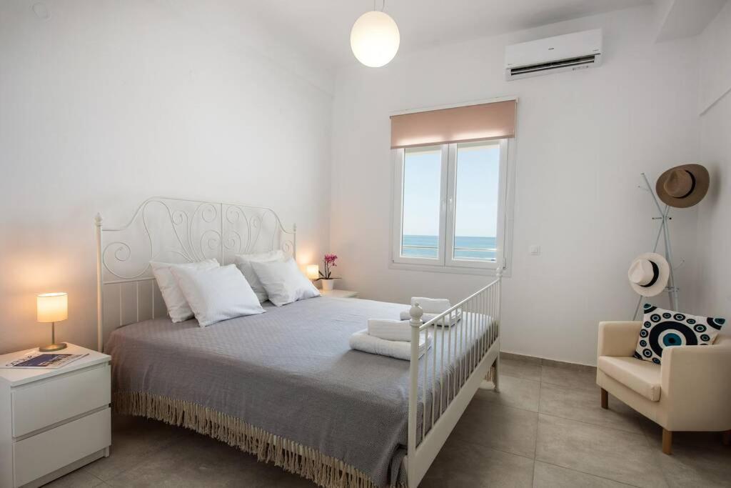 Amazing Seafront Suite 依拉佩特拉 外观 照片