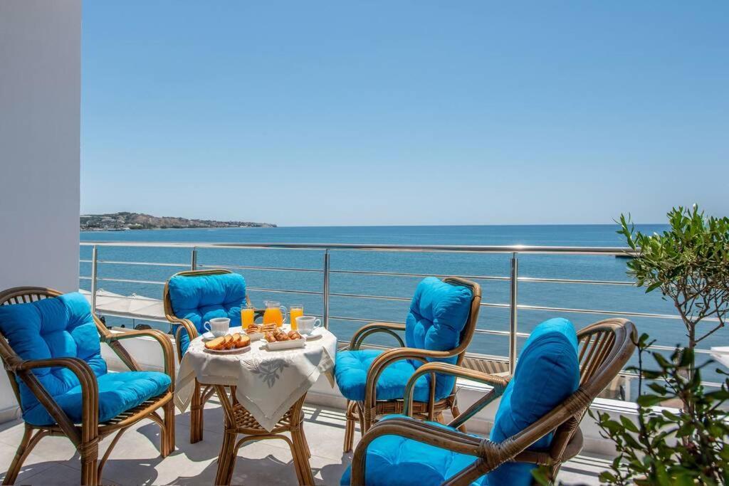 Amazing Seafront Suite 依拉佩特拉 外观 照片