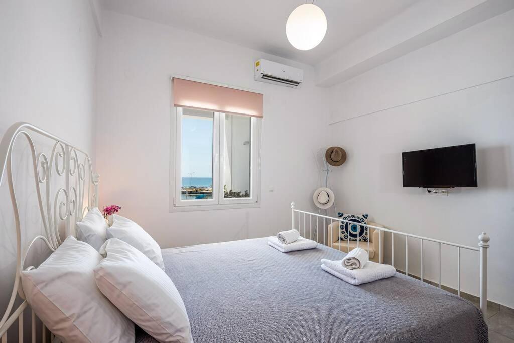 Amazing Seafront Suite 依拉佩特拉 外观 照片